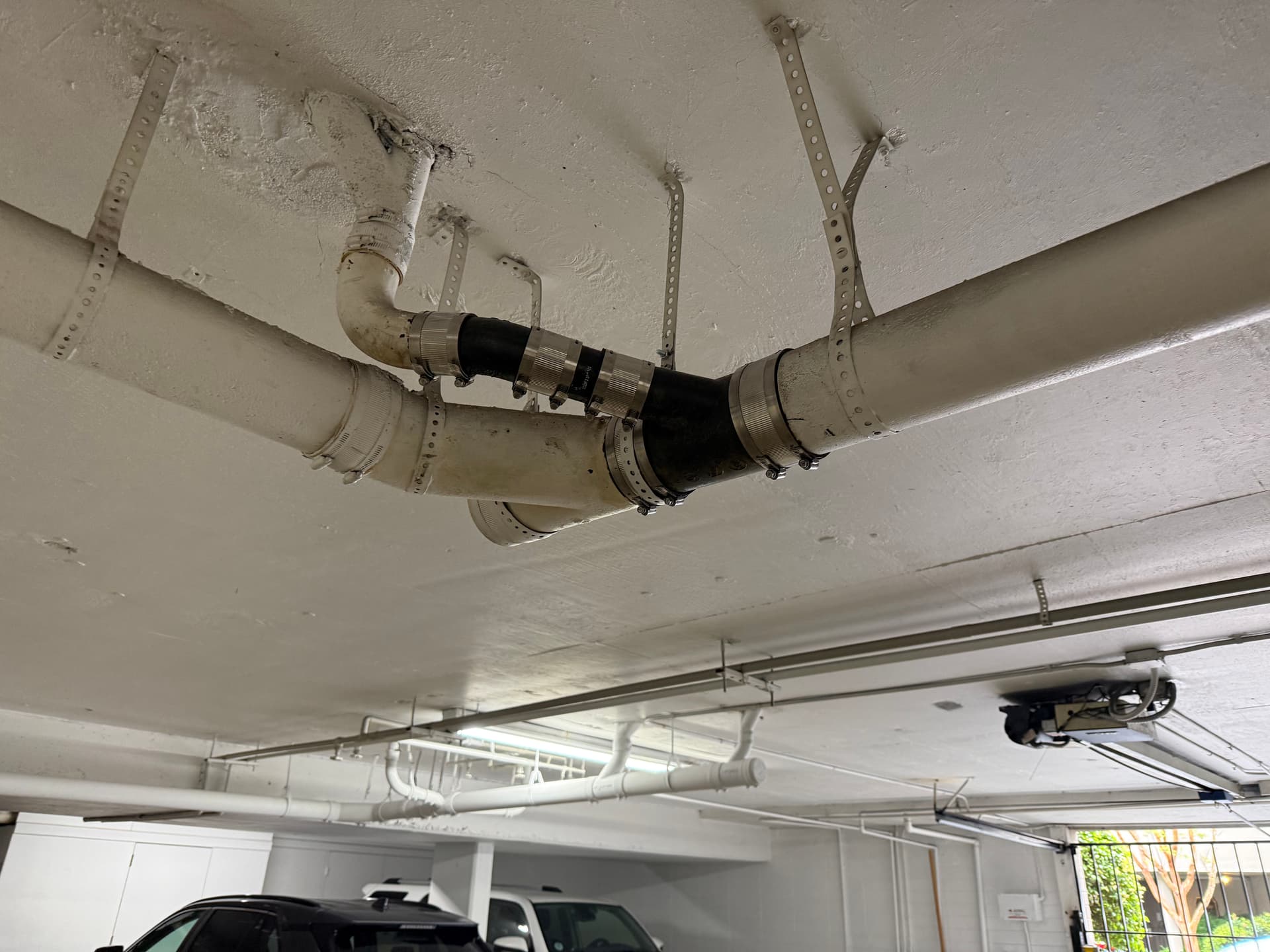 Gallery photos for Cast Iron Replacement and Repipe in a Commercial Garage: Image #1