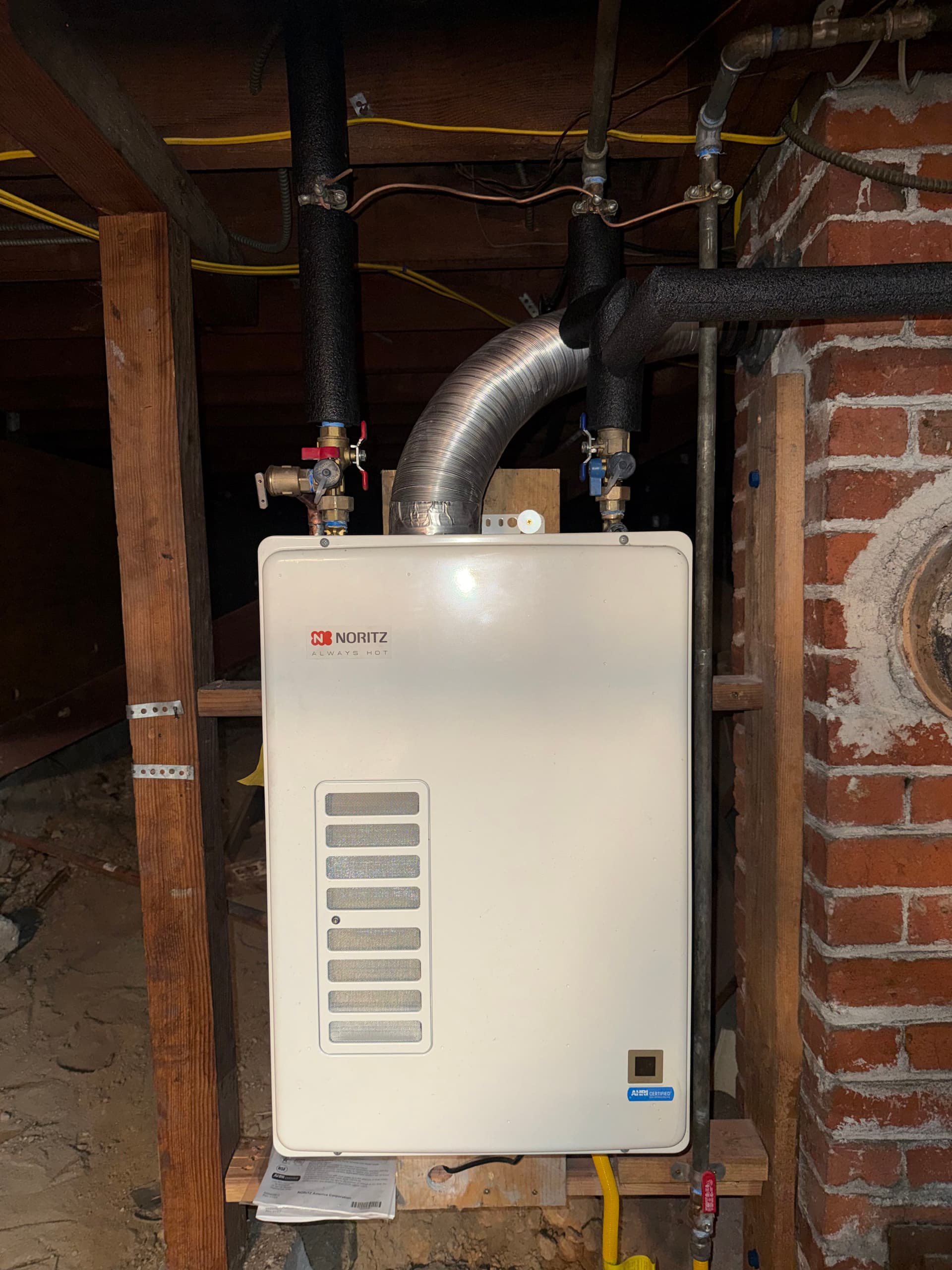 Tankless Water Heater Upgrade for Reliable Hot Water
